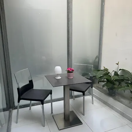 Apartmán Black & Breakfast