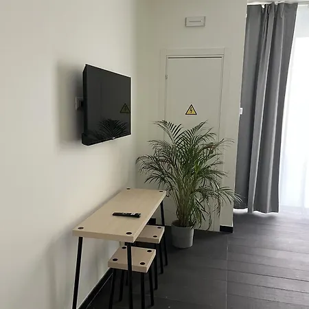 Apartament Black & Breakfast