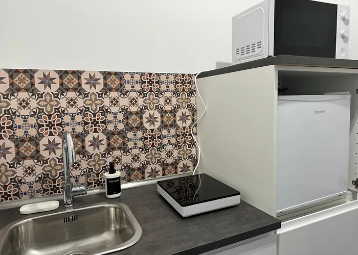 Black & Breakfast Bari