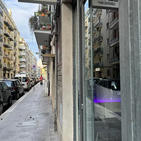 Black & Breakfast * Bari