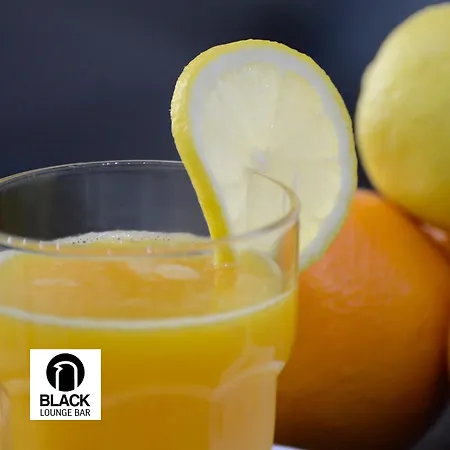 Black & Breakfast * Μπάρι