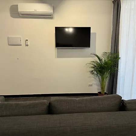 Black & Breakfast * Μπάρι