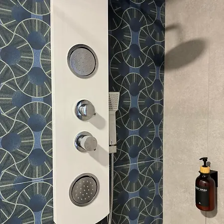 Διαμέρισμα Black & Breakfast *