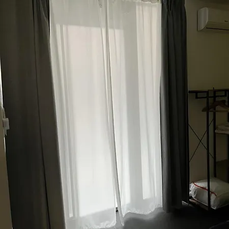 Black & Breakfast Διαμέρισμα *